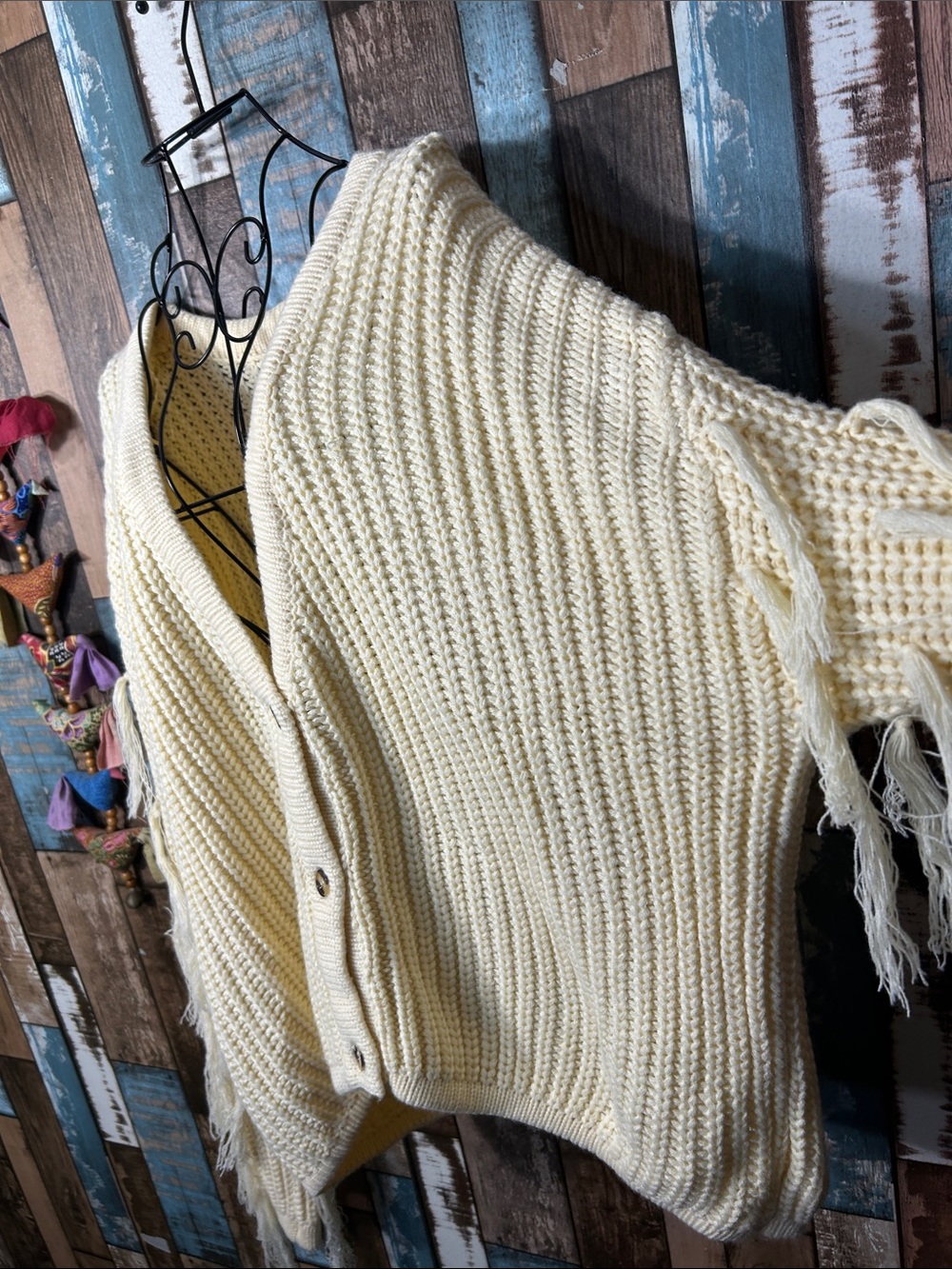 Hayden Cream Fringe Chunky V-Neck Cardigan - Picture 8 of 16